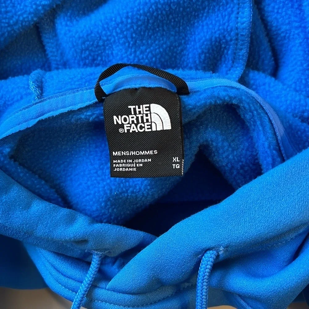 The North Face Blue Sweater Classic Style Pockets.  XL